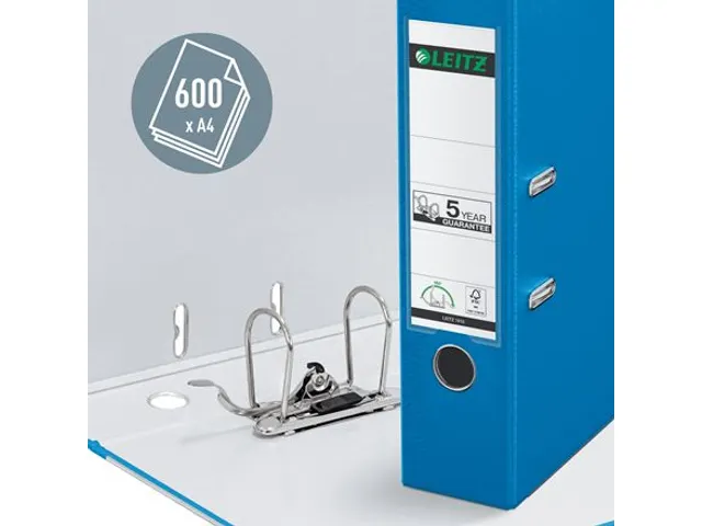 Classeur à levier Leitz 1010 A4 80mm PP bleu clair