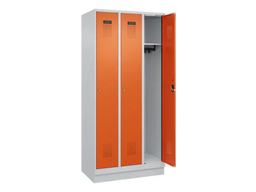 locker,HxBxD 1950x900x500mm,3vak,vak B 300mm,cil.-slot,sokkel