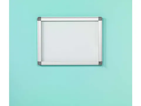 Recto Buitenvitrine 10xA4 vleugeldeur