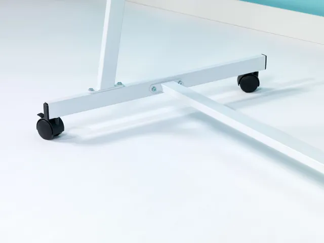 Bordezel verrijdbaar wit 3 vaste werkhoogtes 140cm