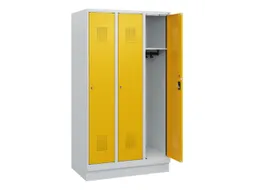 schoollocker,HxBxD 1630x900x500mm,3vak,vak B 300mm,cil.-slot,sokkel