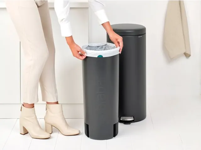 Pedaalemmer newIcon 30 Liter Grijs