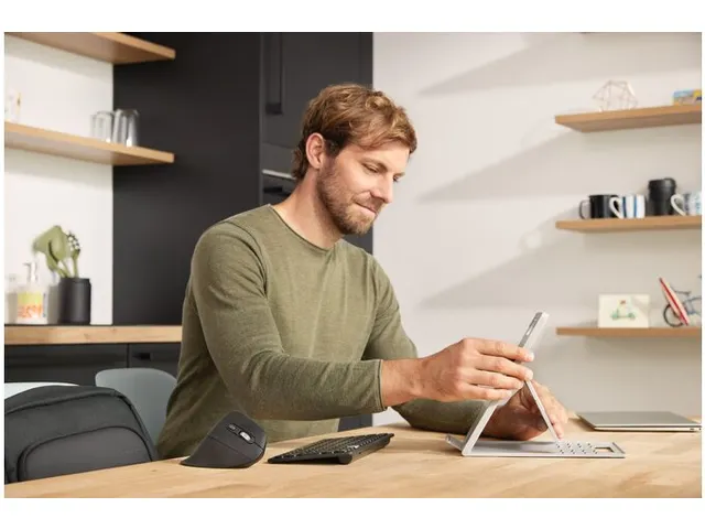 MY630 EQ Ergonomische Muis Bluetooth