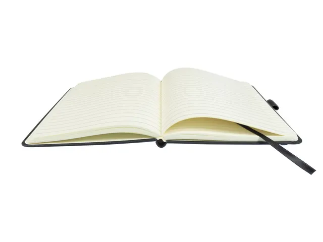 Carnet de notes Kangaro A4 noir ligné 96 feuille 80 gr blanc crème a