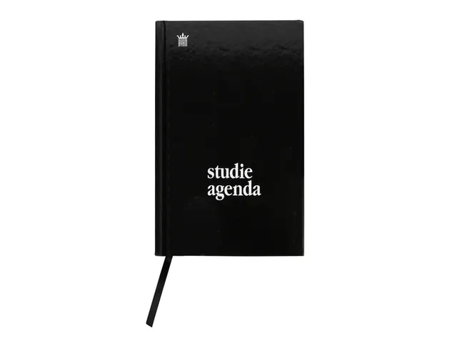 Schoolagenda 2026-2027 Ryam Studie 7dagen/2pagina's zwart