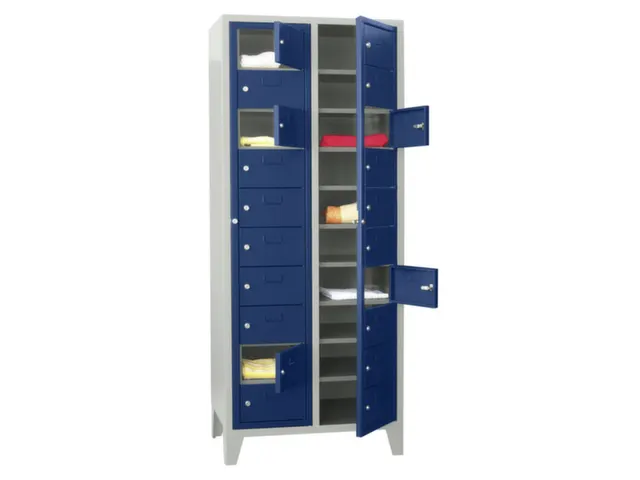 Wasgoedkast 1850x770x500 2x10 Vakken M. Poten Ral7035 Front Ral5010