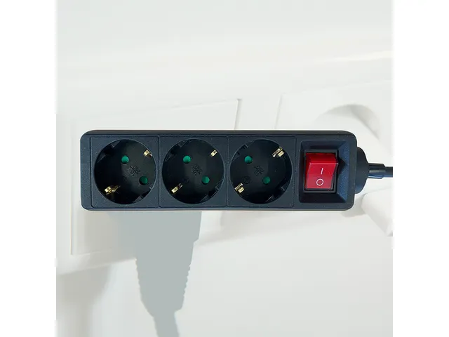 Stekkerdoos BRASQ 3 voudig 1.4 meter zwart