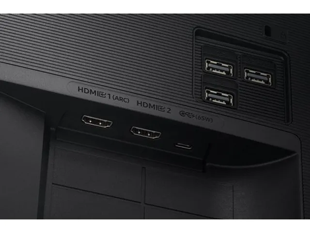 LS32FM702UUXEN 32 inch 4K UHD monitor VA HDR10 USB-C 65W speakers HAS