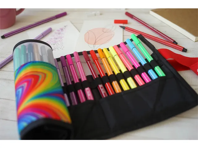 Viltstift STABILO Pen 68/25 Arty roletui medium assorti set à 25 stuk