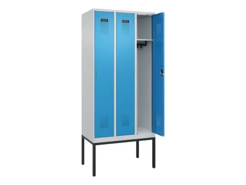 locker,HxBxD 2120x900x500mm,3vak,vak B 300mm,cil.-slot,voetonderstel