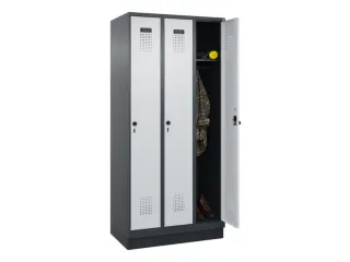 locker,HxBxD 1950x900x500mm,3vak,vak B 300mm,draaigrendel,sokkel - 1