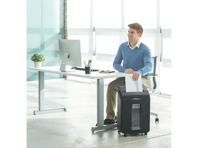 Destructeur Fellowes AutoMax 100M particules 4x10mm