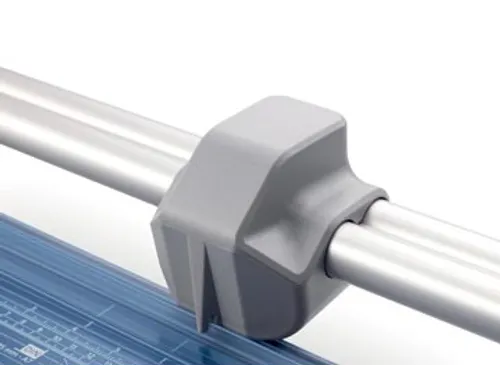 rolsnijmachine 558 voor ft A0, capaciteit: 7 vel