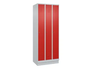 locker,HxBxD 1950x750x500mm,3vak,vak B 250mm,cil.-slot,sokkel - 1