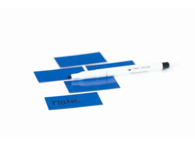 Feuille magnétique Symbole Rectangle Bleu 30x60mm