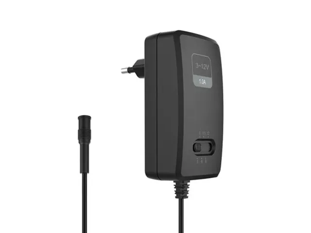 Compacte Schakelende Voeding Met Selecteerbare Uitgang - 100 - 240 V -