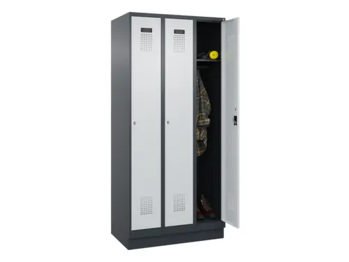 locker,HxBxD 1950x900x500mm,3vak,vak B 300mm,cil.-slot,sokkel