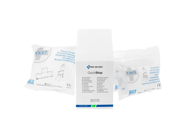 Compresses pour plaies First Aid Only Quickstop, boîte assortie de 3