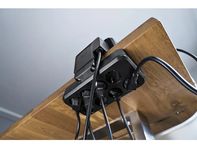 Stekkerdoos Brennenstuhl Estilo bureau duplex 10-voudig 1 USB C, 1 USB