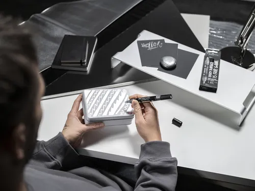 Chrome marker Faber-Castell Multimark 551