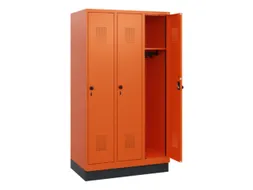 schoollocker,HxBxD 1630x900x500mm,3vak,vak B 300mm,draaigrendel,sokkel