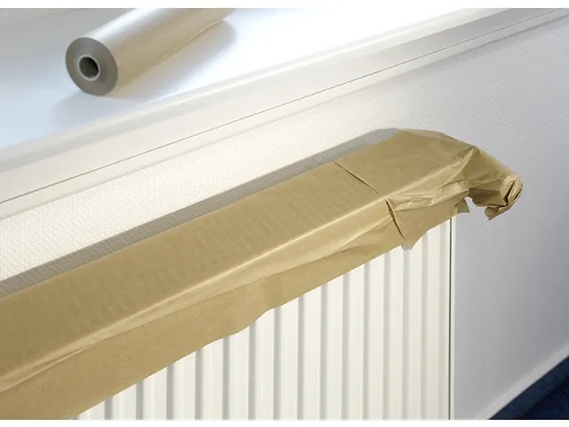 Afdekpapier zelfklevend UPM 30 cm x 50 m