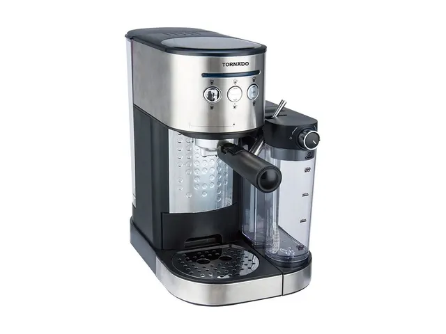 TCM-14125 Compacte koffiemachine compatibel met portafilter en ESE-pad
