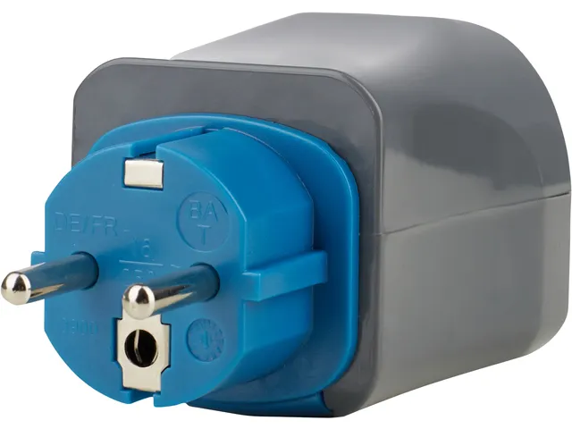 Reisstekker Brennenstuhl adapter wereld 150 landen met aarding zwart