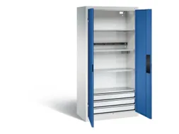 acculaadkast 1950x930x500mm 5stekkerdozen 230V cil.-slot front RAL5010