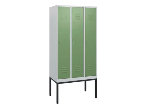 locker,HxBxD 1950x900x500mm,3vak,vak B 300mm,cil.-slot,voetonderstel