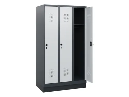 schoollocker,HxBxD 1630x900x500mm,3vak,vak B 300mm,draaigrendel,sokkel