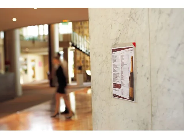 Presenteerhoes Djois Kang easy clic A4 herpositioneerbaar zelfklevend