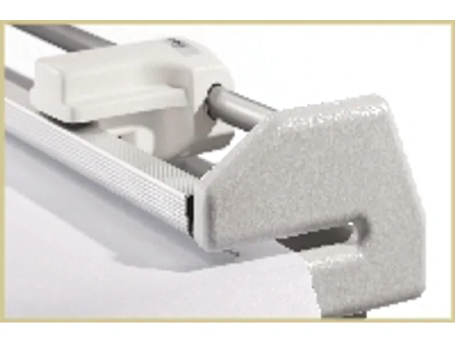 Rogneuse professionnelle Dahle 450 A0 150cm avec châssis