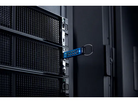 128GB USB-C IronKey Keypad 200C, FIPS 140-3 Lvl 3 (aangevraagd) AES-25