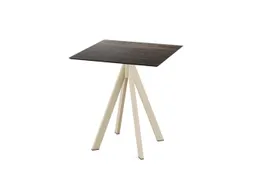 bistrotafel,HxBxD 730x700x700mm,rechthoekig,4voeten zandkleuren