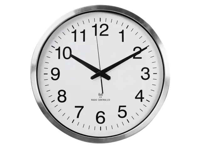 Aluminium Wandklok Ø50cm Radio controlled cijferaanduiding Zilver