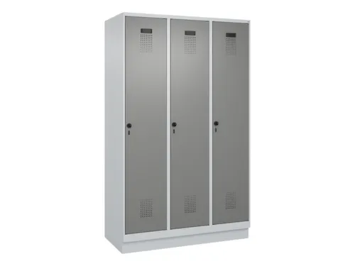 locker,HxBxD 1950x1200x500mm,3vak,vak B 400mm,draaigrendel,sokkel