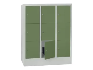 lockerkast,HxBxD 1187x900x500mm,3x3vakken,RAL7035,front RAL6011 - 2