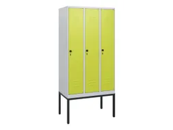 locker,HxBxD 1950x900x500mm,3vak,vak B 300mm,draaigrendel