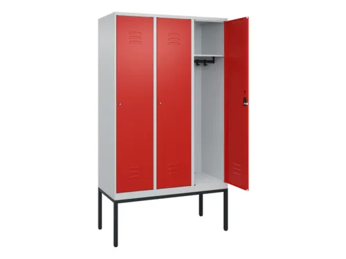 locker,HxBxD 2120x1200x500mm,3vak,vak B 400mm,cil.-slot,voetonderstel