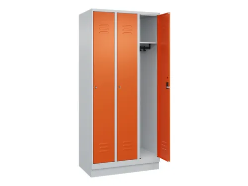 locker,HxBxD 1950x900x500mm,3vak,vak B 300mm,cil.-slot,sokkel