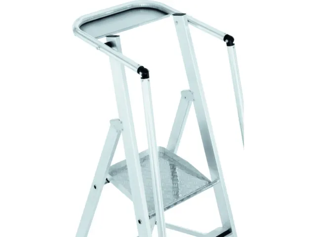 Platformladder Aluminium Bordes H X B X D 1580X 400X 400Mm 6Treden