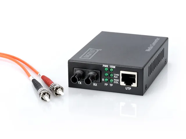 Fast Ethernet-mediaconverter, RJ45 / ST