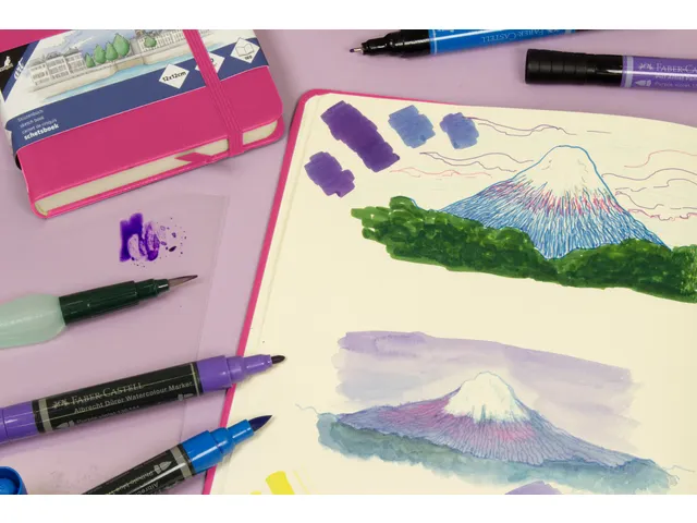 Schetsboek Kangaro A6 hot pink PU HC 80 vel 140gr roomwit met elastiek