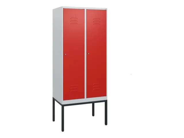 locker,HxBxD 1950x800x500mm,2vak,vak B 400mm,cil.-slot,voetonderstel