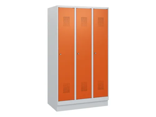 schoollocker,HxBxD 1630x900x500mm,3vak,vak B 300mm,cil.-slot,sokkel