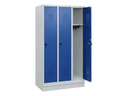 schoollocker,HxBxD 1630x900x500mm,3vak,vak B 300mm,draaigrendel,sokkel