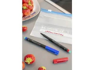 Marker Faber-Castell Multimark permanent M rood - 8