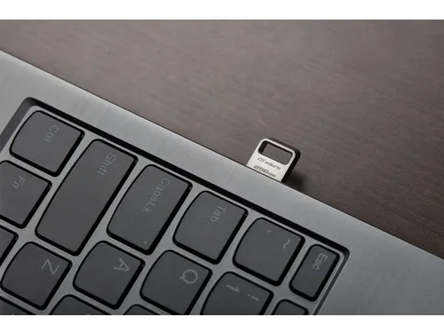 256GB DataTraveler Micro 200MB/s Metal USB 3.2 Gen 1