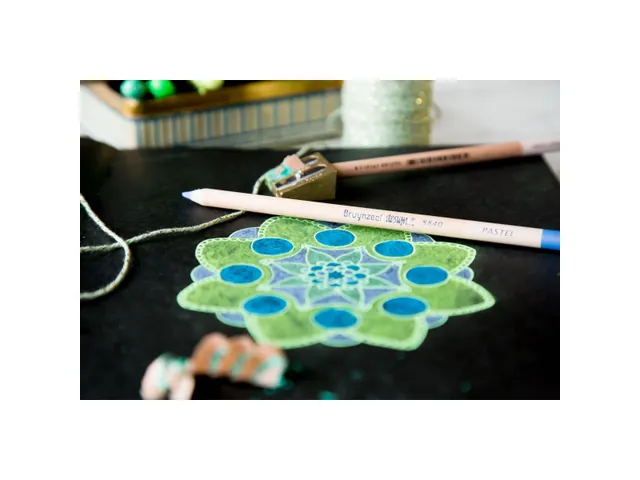 Kleurpotloden Bruynzeel 8840 Design pastel 12 stuks assorti